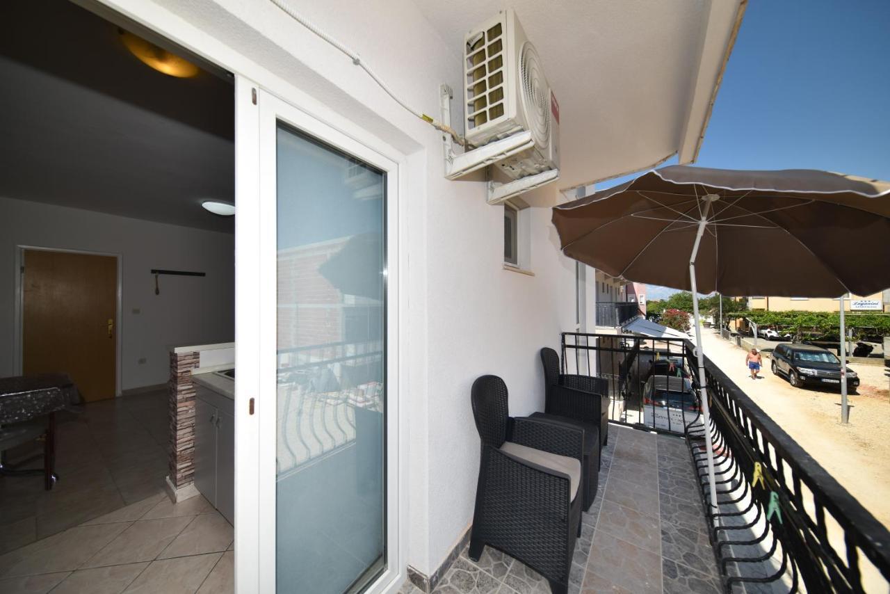 Apartments Zrakic Zaton  Exterior foto